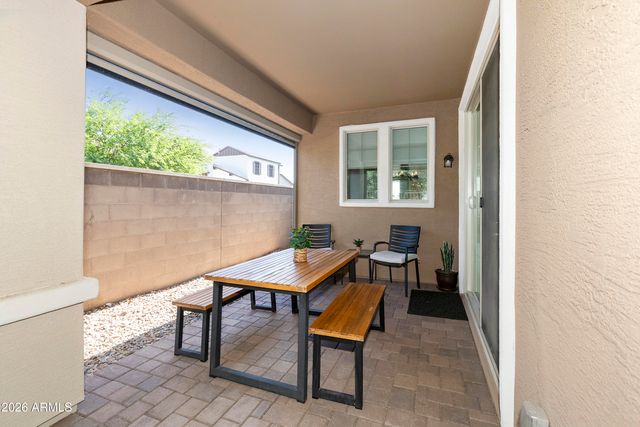 3030 S AMBER Drive, Chandler, AZ 85286