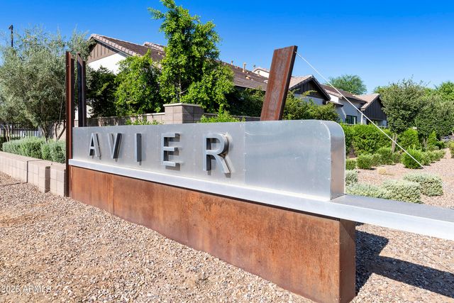 3030 S AMBER Drive, Chandler, AZ 85286