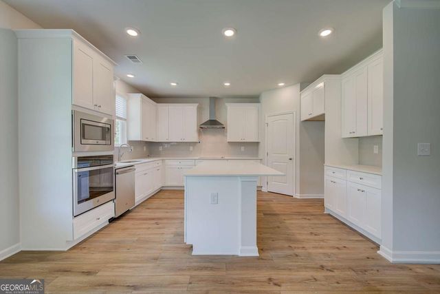 397 Enchanted Springs Court, Mcdonough, GA 30253