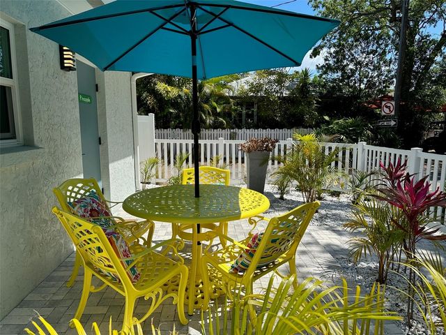1912 MORRILL 1920, Sarasota, FL 34236