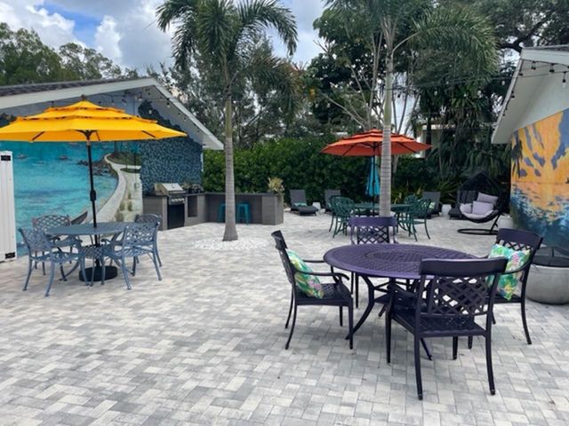 1912 MORRILL 1920, Sarasota, FL 34236
