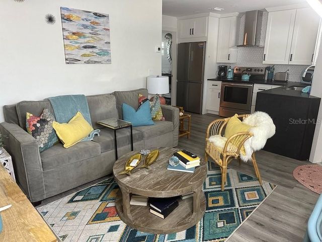 1912 MORRILL 1920, Sarasota, FL 34236