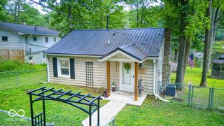 8681 S Kinman Drive, Nineveh, IN 46164