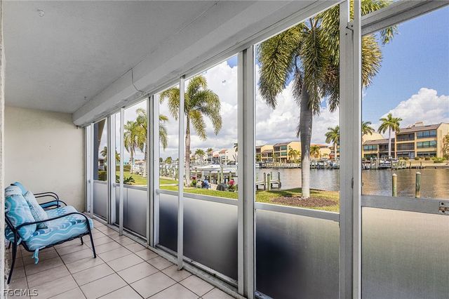 4105 SE 19th PL 101, Cape Coral, FL 33904