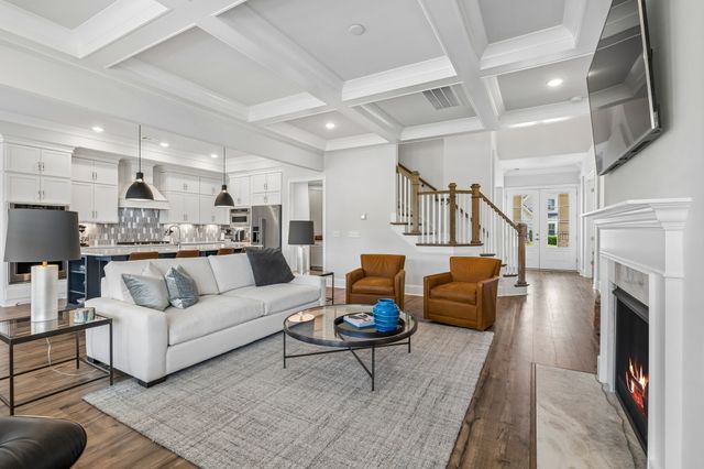 3201 Chase Point Dr, Franklin, TN 37067