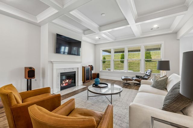 3201 Chase Point Dr, Franklin, TN 37067