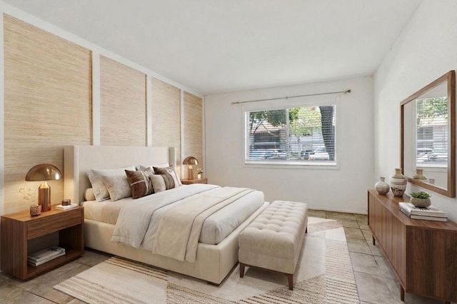 2729 S Oakland Forest Drive S 101, Oakland Park, FL 33309