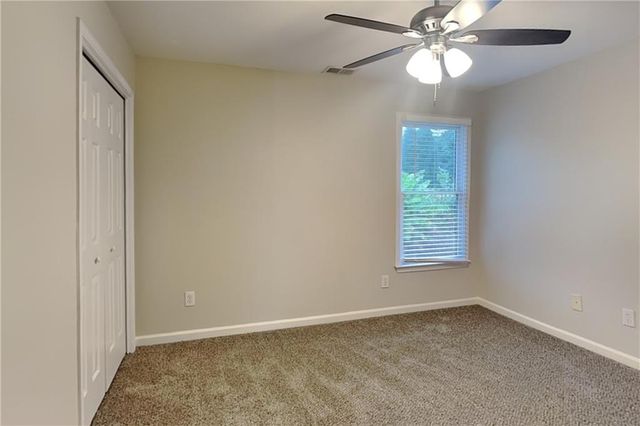 327 Laurel Glen Crossing, Canton, GA 30114