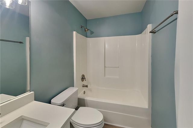 327 Laurel Glen Crossing, Canton, GA 30114