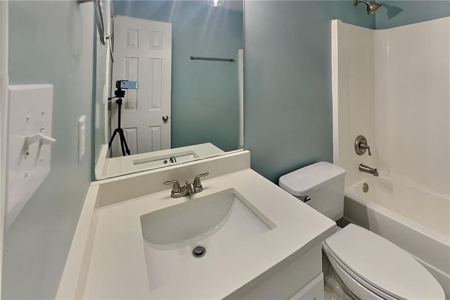 327 Laurel Glen Crossing, Canton, GA 30114
