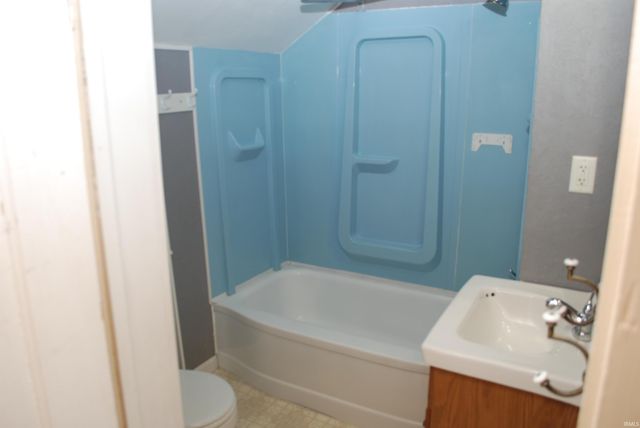 714 Pennsylvania Avenue, Plymouth, IN 46563