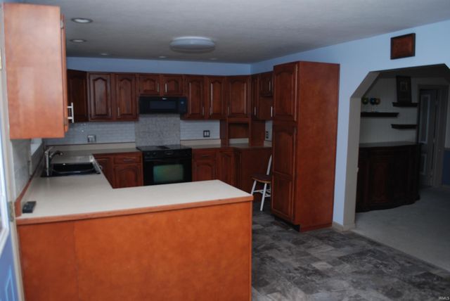 714 Pennsylvania Avenue, Plymouth, IN 46563