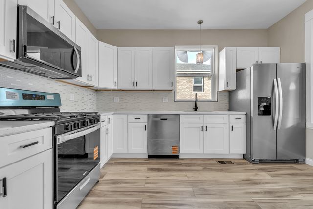 5323 W 25th Place, Cicero, IL 60804