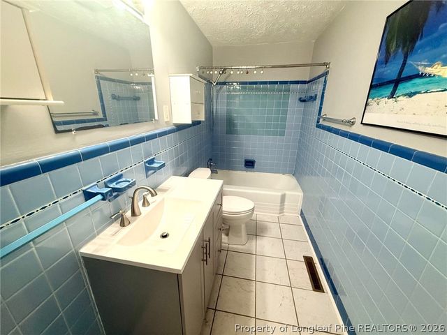 1914 Cherokee Drive, Fayetteville, NC 28303