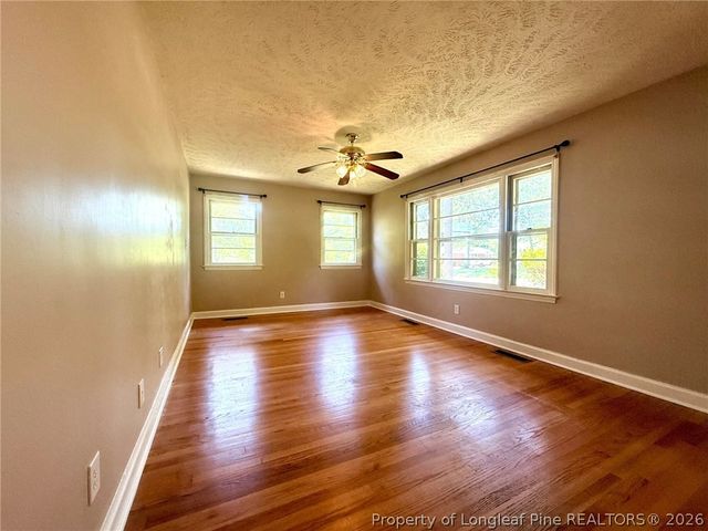 1914 Cherokee Drive, Fayetteville, NC 28303