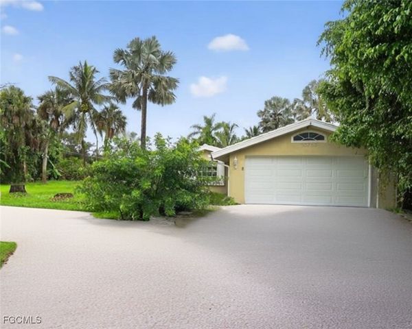 13769 River Forest DR, Fort Myers, FL 33905