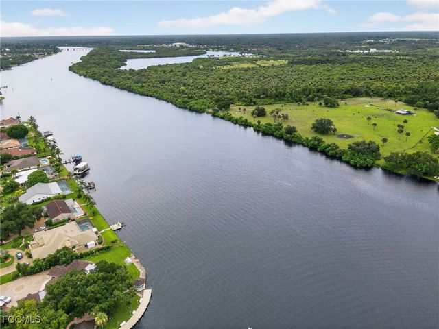 13769 River Forest DR, Fort Myers, FL 33905