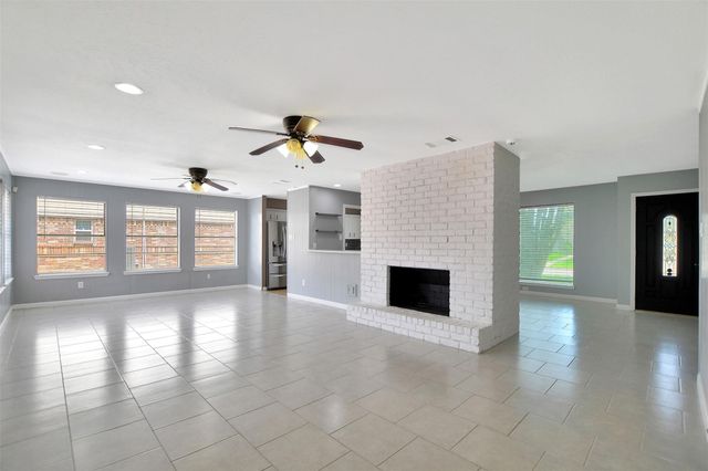 11514 Sagewillow Lane, Houston, TX 77089