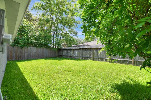 11514 Sagewillow Lane, Houston, TX 77089