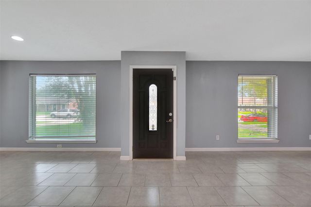 11514 Sagewillow Lane, Houston, TX 77089