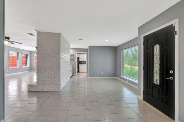 11514 Sagewillow Lane, Houston, TX 77089