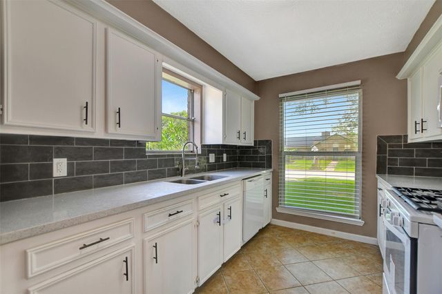 11514 Sagewillow Lane, Houston, TX 77089