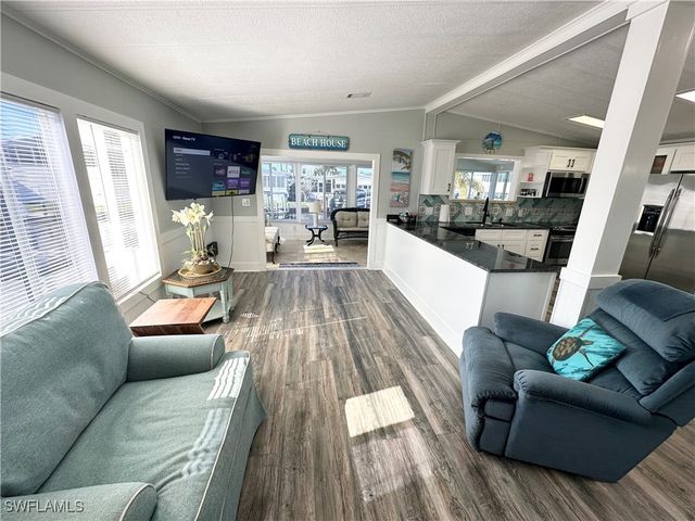 17810 Bryan CT, Fort Myers Beach, FL 33931