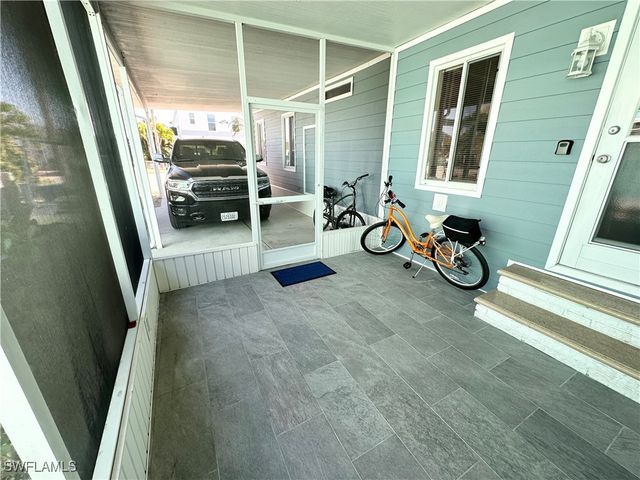 17810 Bryan CT, Fort Myers Beach, FL 33931