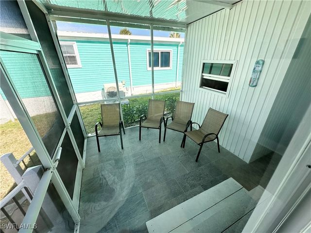 17810 Bryan CT, Fort Myers Beach, FL 33931