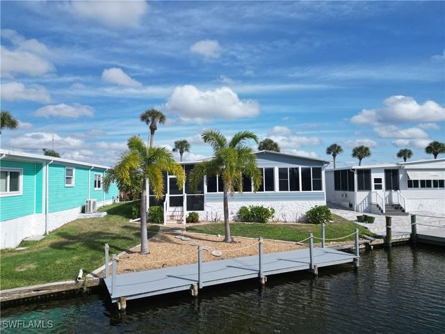 17810 Bryan CT, Fort Myers Beach, FL 33931