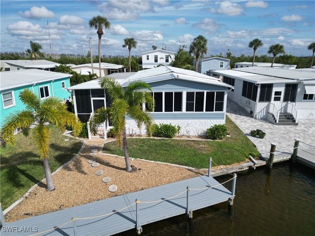 17810 Bryan CT, Fort Myers Beach, FL 33931