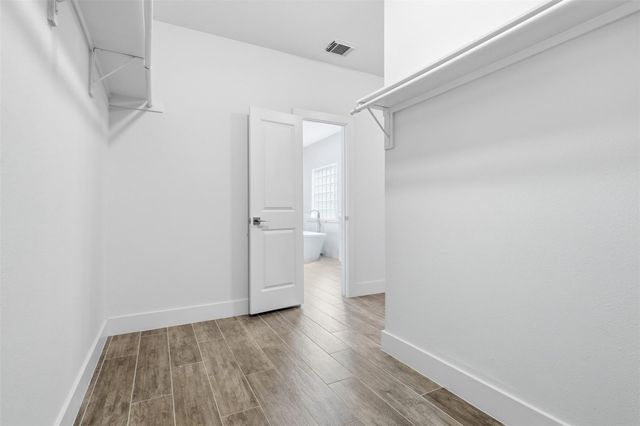 59 Champion Villa Drive, Houston, TX 77069