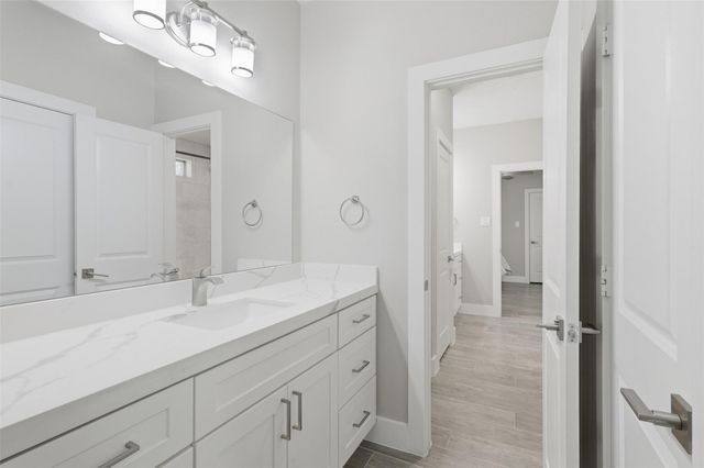 59 Champion Villa Drive, Houston, TX 77069