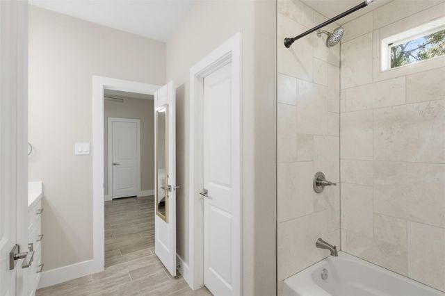 59 Champion Villa Drive, Houston, TX 77069