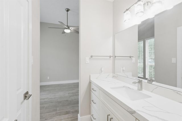 59 Champion Villa Drive, Houston, TX 77069