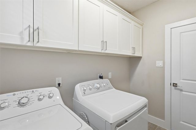 59 Champion Villa Drive, Houston, TX 77069