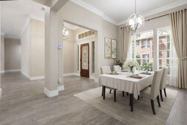 59 Champion Villa Drive, Houston, TX 77069