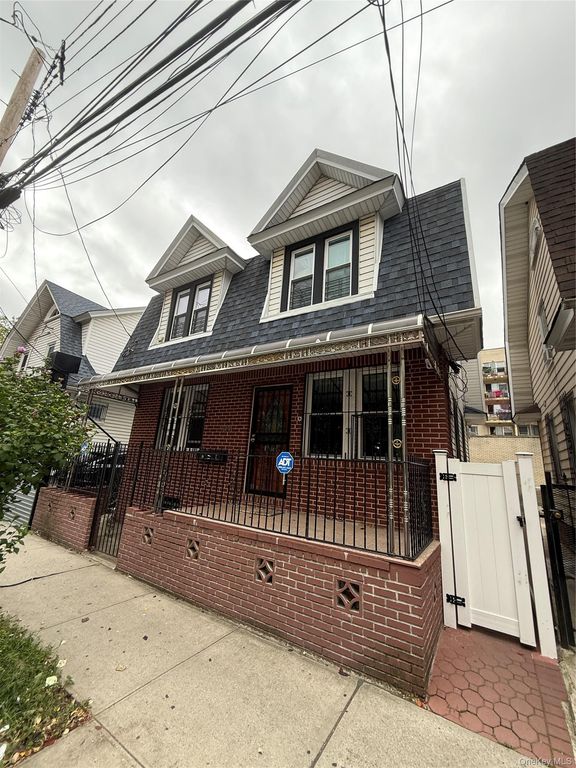 173-24 89th Avenue, Jamaica, NY 11432 — photo 2