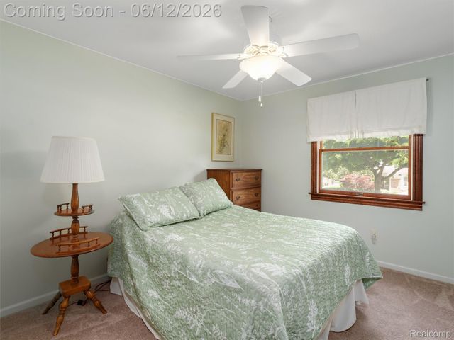 5057 Prentis Drive, Troy, MI 48085