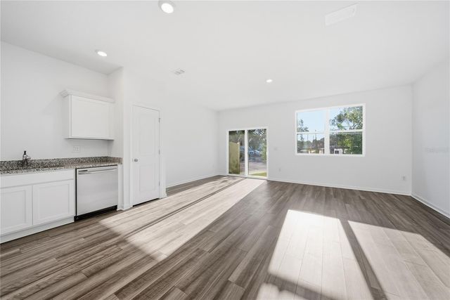 6155 DAERR RIDGE STREET, Zephyrhills, FL 33542