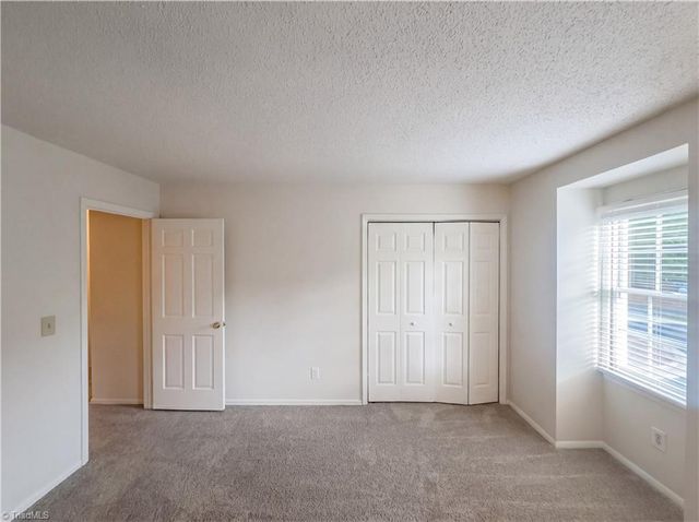 3229 Regents Park Lane D, Greensboro, NC 27455
