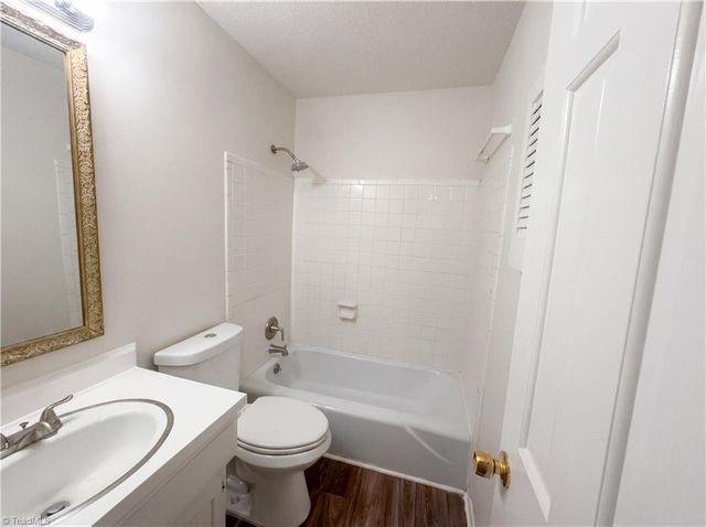 3229 Regents Park Lane D, Greensboro, NC 27455