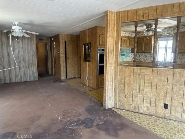 3663 Buchanan 13, Riverside, CA 92503