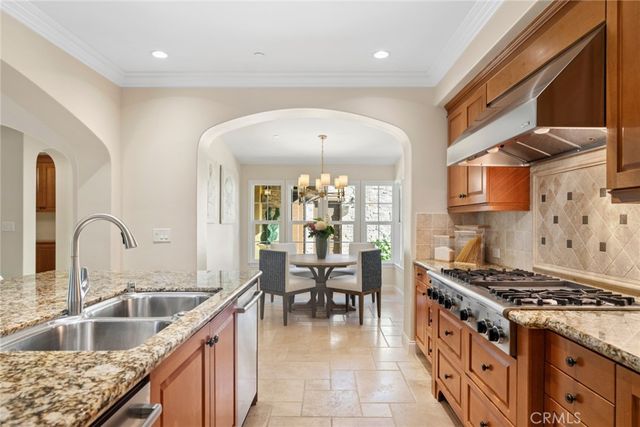 2 Ali Lane, Ladera Ranch, CA 92694