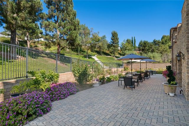 2 Ali Lane, Ladera Ranch, CA 92694