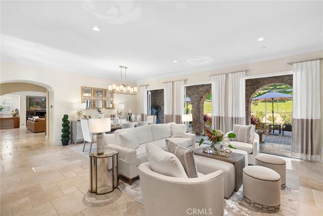 2 Ali Lane, Ladera Ranch, CA 92694
