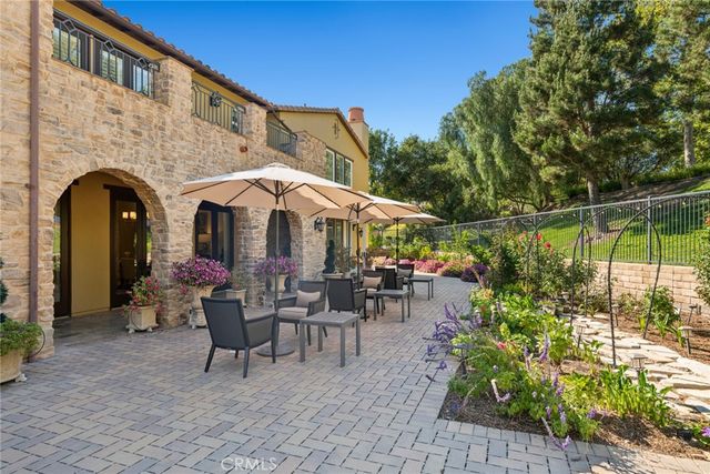 2 Ali Lane, Ladera Ranch, CA 92694