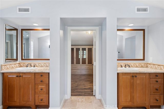 2 Ali Lane, Ladera Ranch, CA 92694