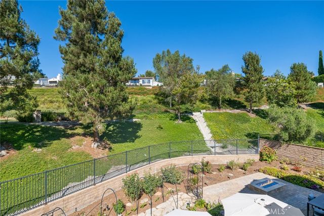 2 Ali Lane, Ladera Ranch, CA 92694