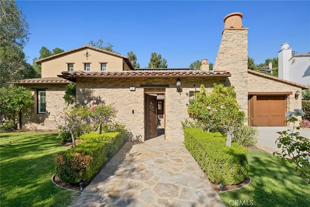 2 Ali Lane, Ladera Ranch, CA 92694